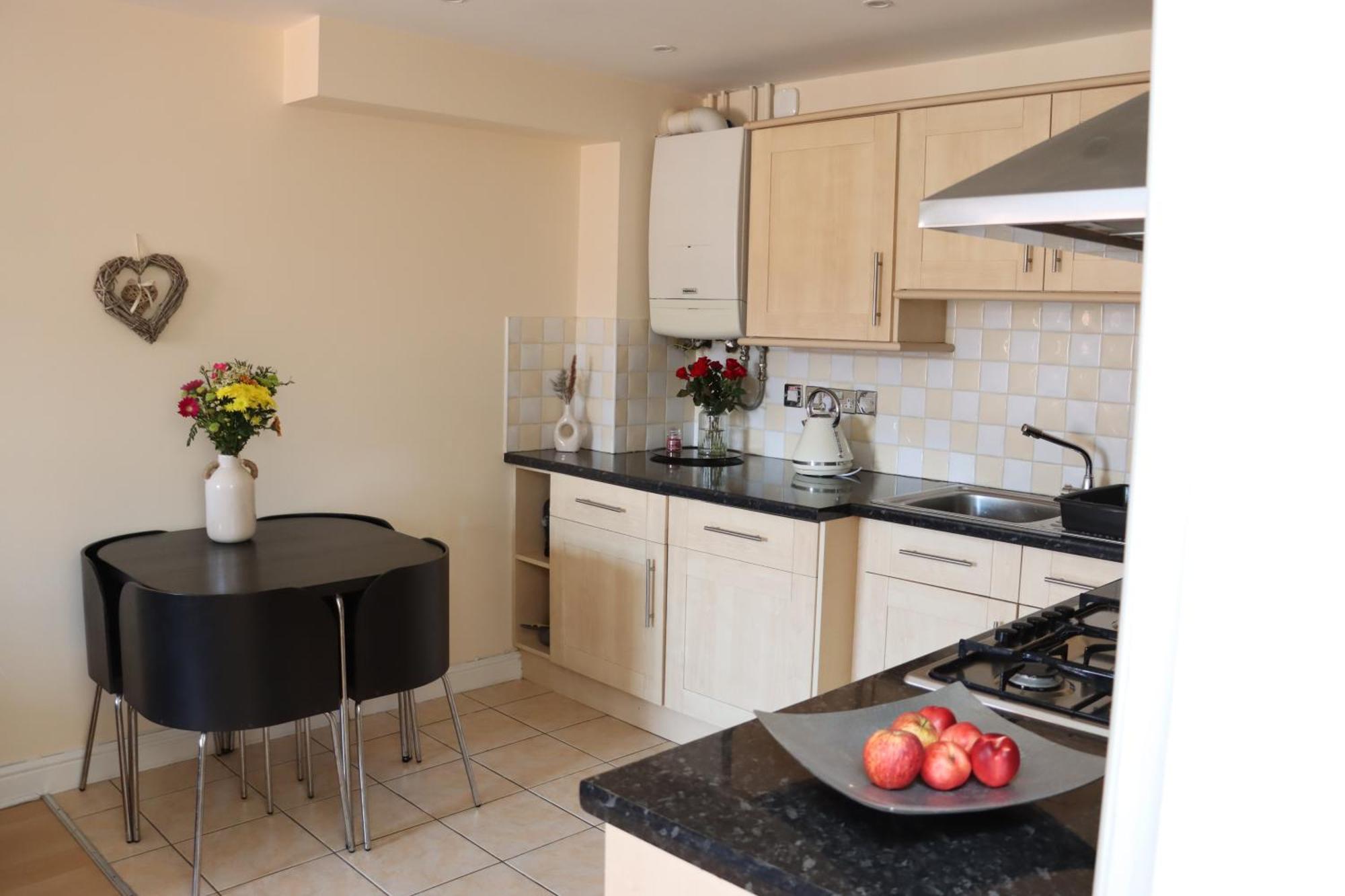 Scandinavian City Centre Apartment Вустер Экстерьер фото